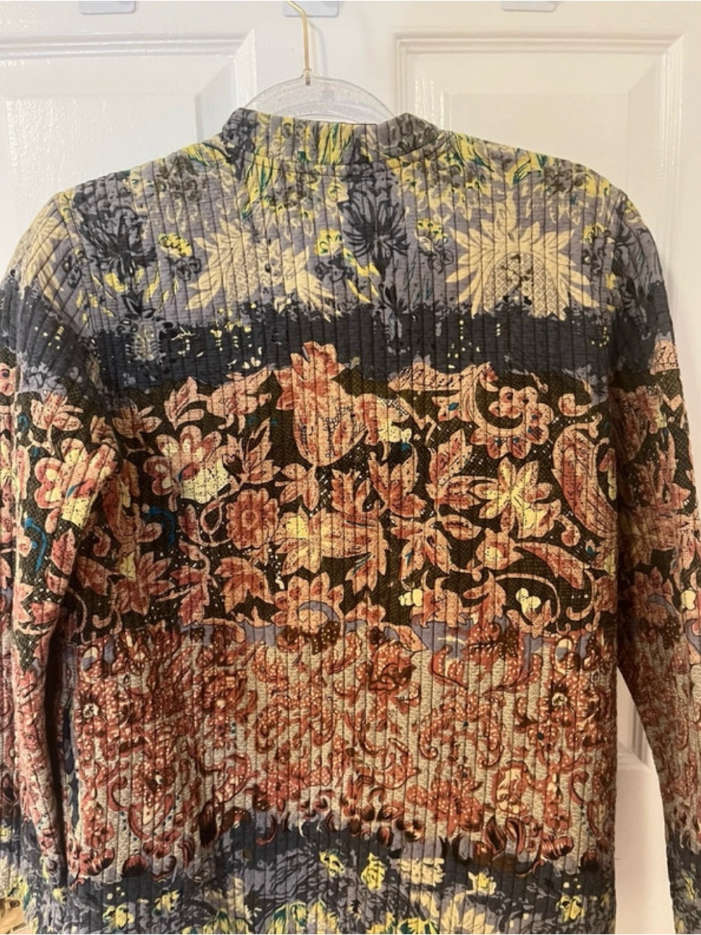 Floral Quilted Reversible Jacket - Multi-Color - Picture 2 of 3